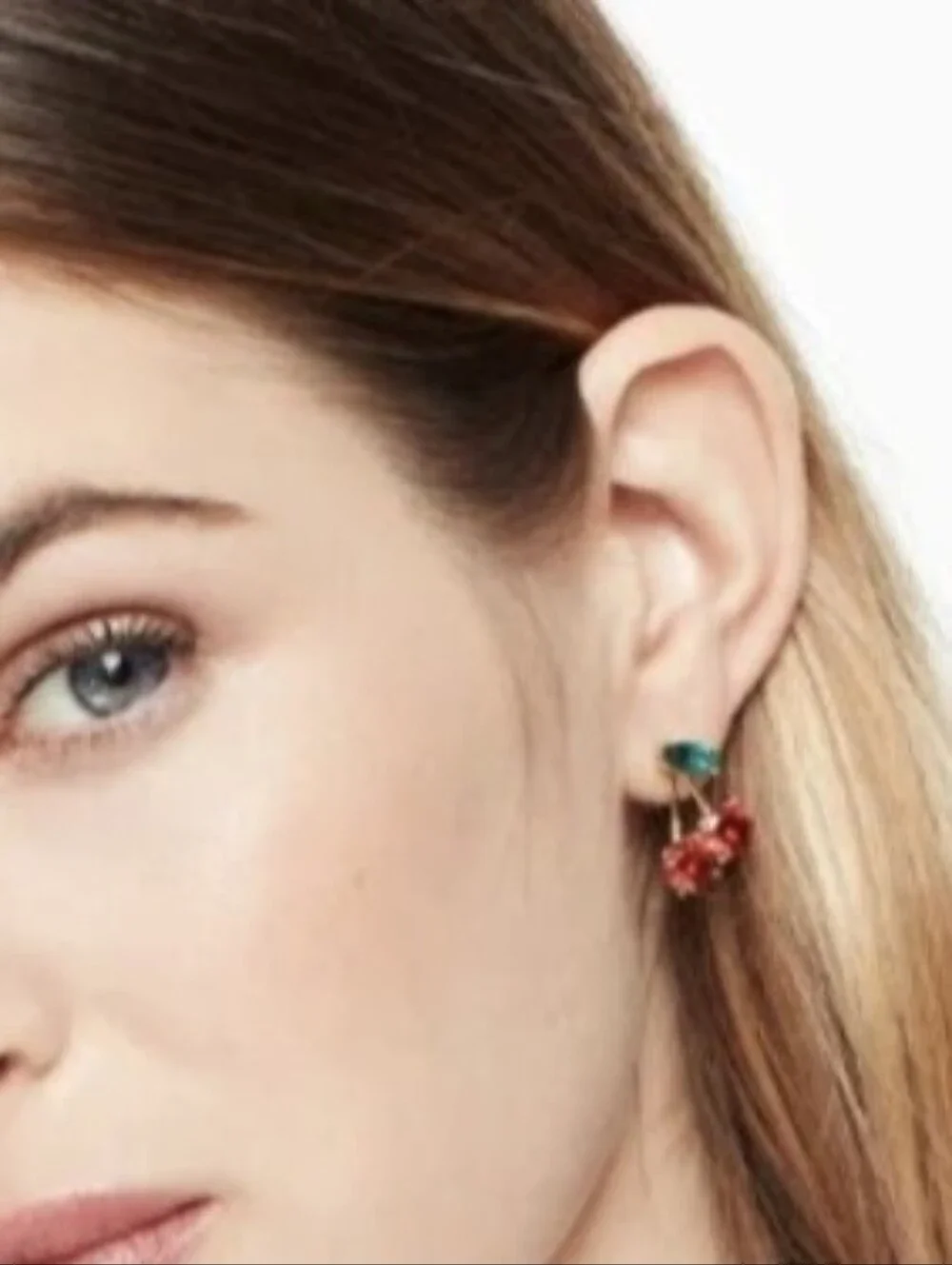 NWT kate spade Ma Cherie 🍒 Crystal Stud Earrings with Red + Green crystals.